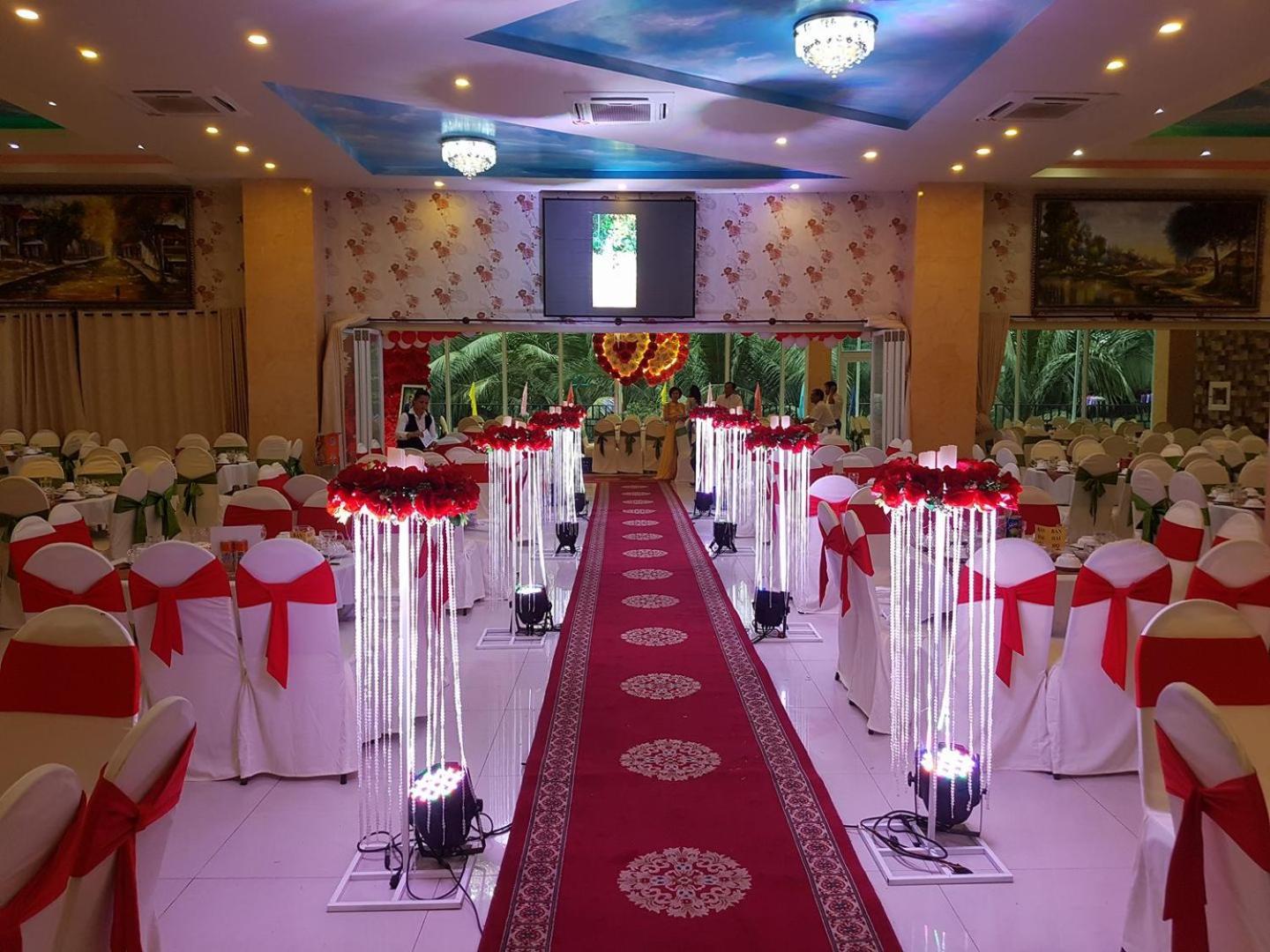 Nhat Minh Hotel Lagi Luaran gambar