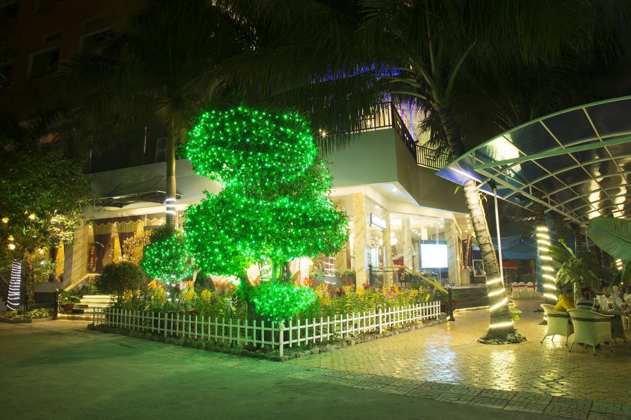 Nhat Minh Hotel Lagi Luaran gambar